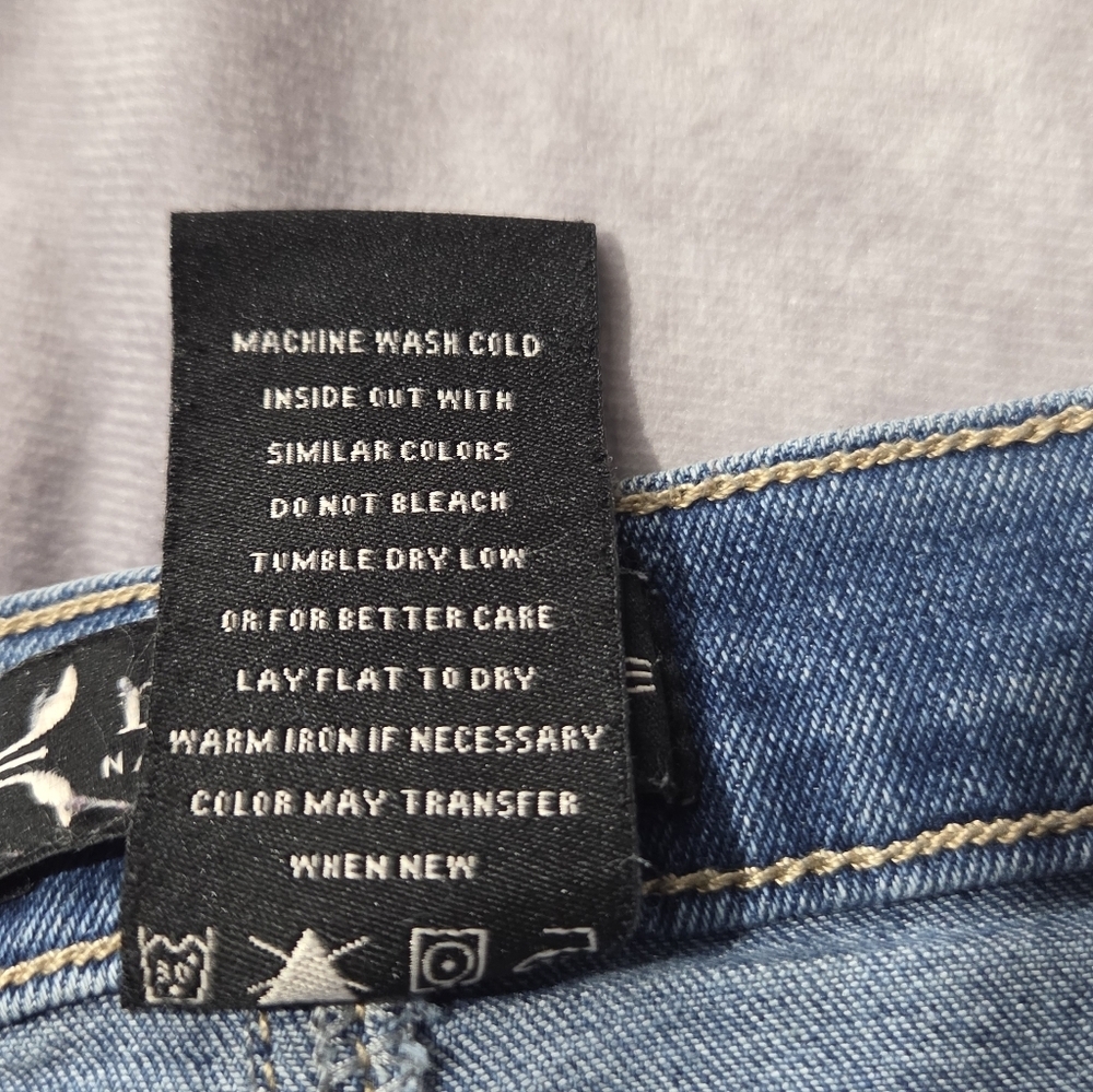 Nanette Lepore Belle High Rise Slim Straight Blue Denim Jeans Sz 8 EUC - Picture 9 of 9